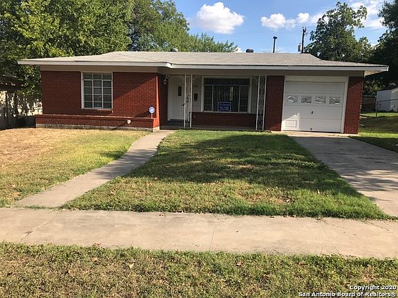 2nd image of 430 Savannah Dr