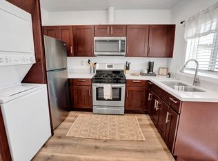 2216 1/2 W 102nd St, Inglewood, CA 90303