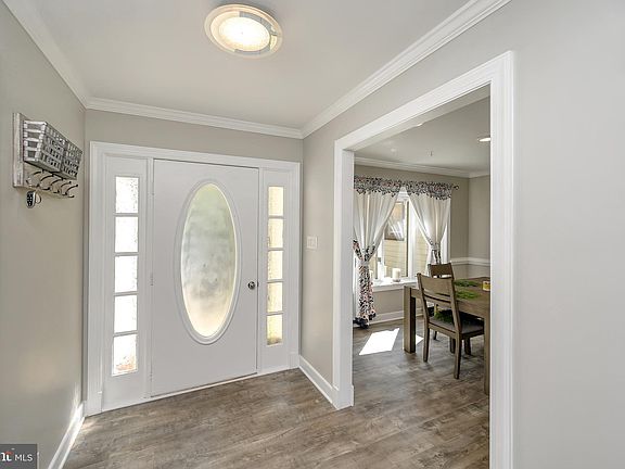 2nd image of 2403 Harpoon Dr