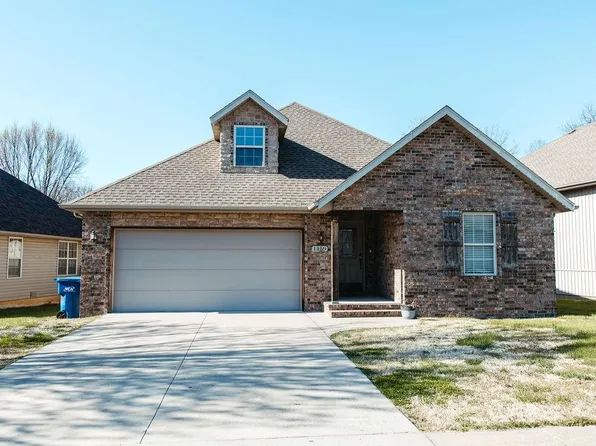 1159 S Maple Grove Ave, Springfield, MO 65804