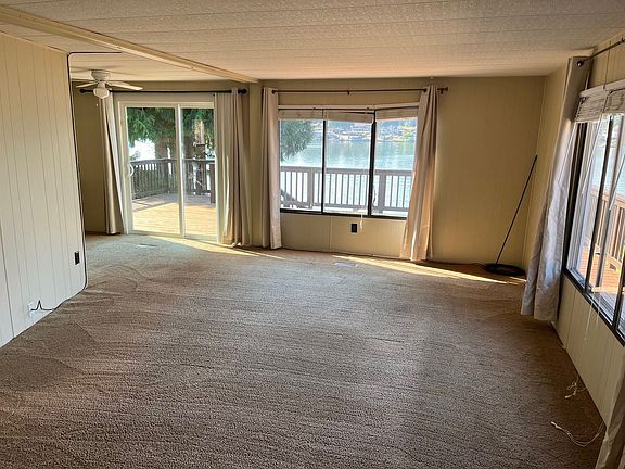 5th image of 4821 N Island Dr E