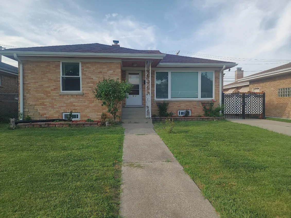 2 bed, 1120 sqft, $2,900 — Photo 2