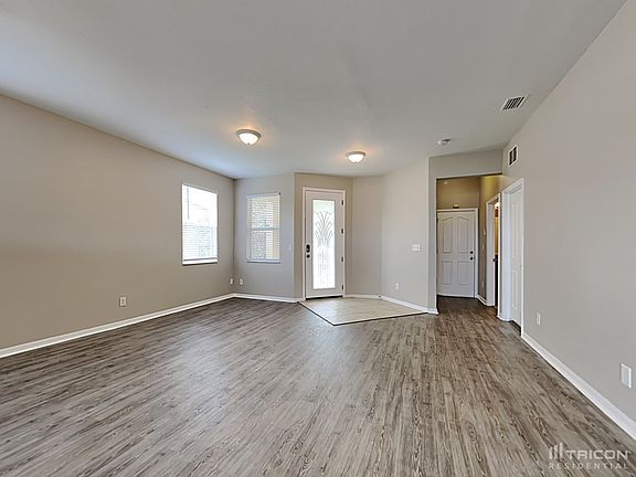 5th image of 4617 White Bay Cir