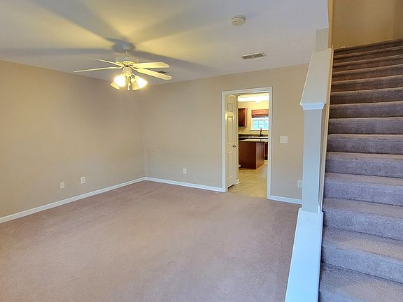 3rd image of 1036 Arlene Dr