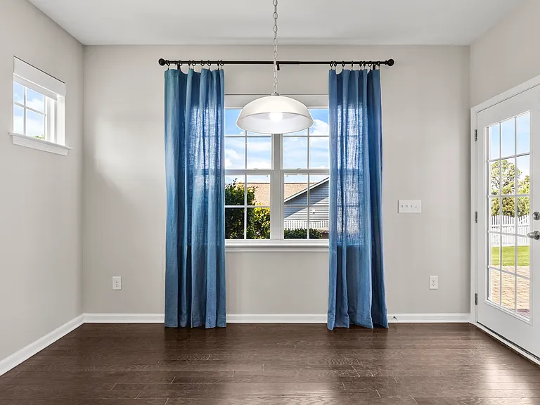 5009 Glenellen Way — Photo 19