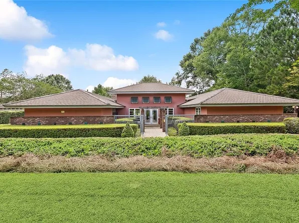 768 Plantation Dr, Abita Springs, LA 70420