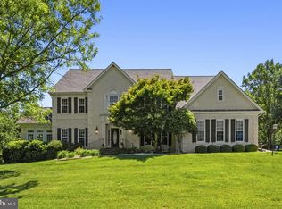 615 Nalls Farm Way, Great Falls, VA 22066