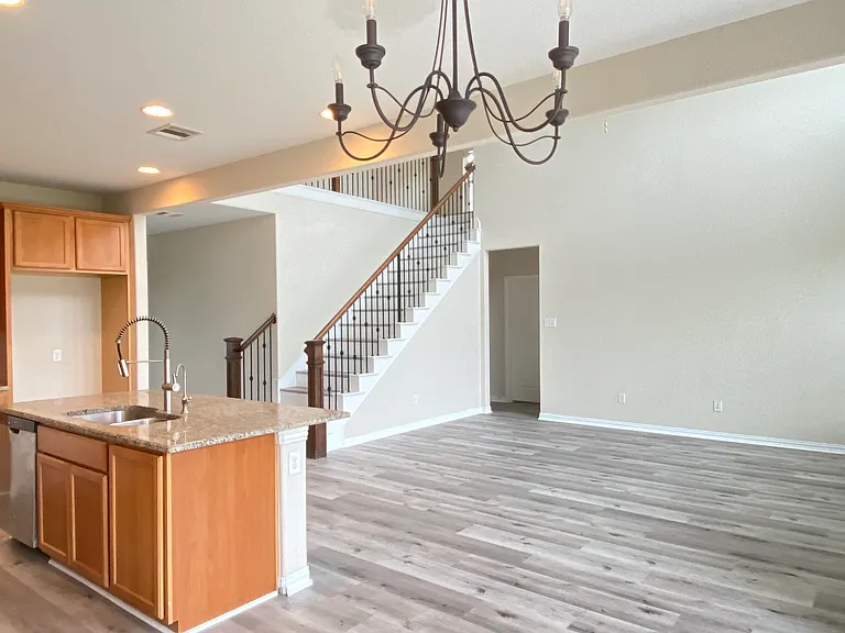 6224 Heron Dr — Photo 6