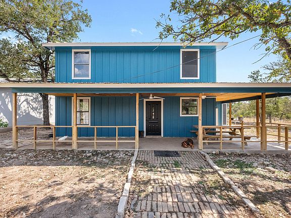 2nd image of 376 Jones Rd