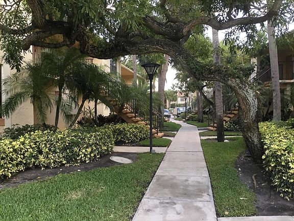 2nd image of 1248 S Military Trl APT 1716
