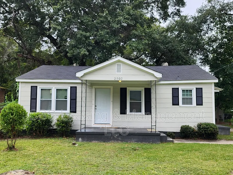 2 bed, 2.0 bath, 864 sqft, $1,200 — Photo 1