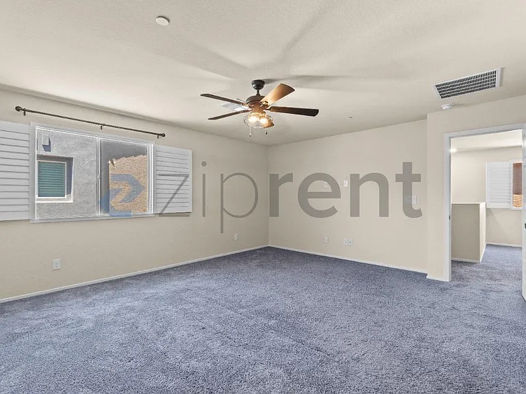 4519 Sapphire Moon Ave — Photo 13