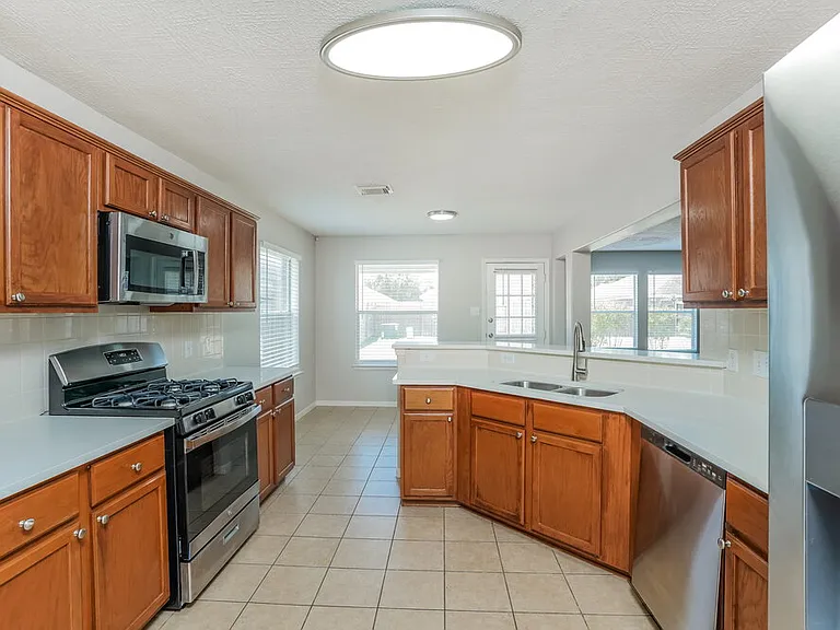 21719 Texian Ct — Photo 7