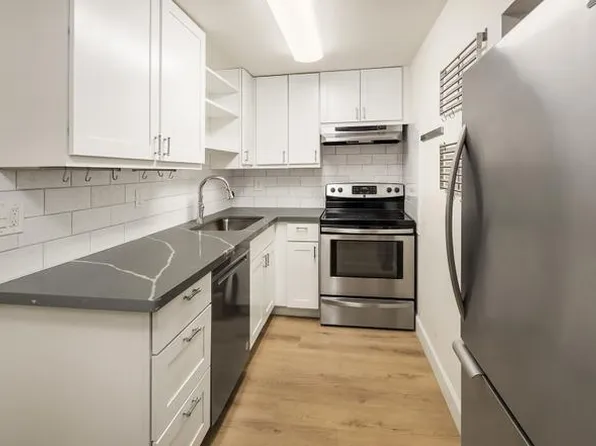 909 4th Ave N APT H, Seattle, WA 98109