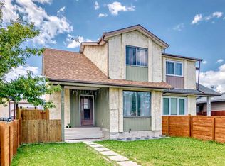 4821 E 60th St NE, Calgary, AB T1Y 5B8