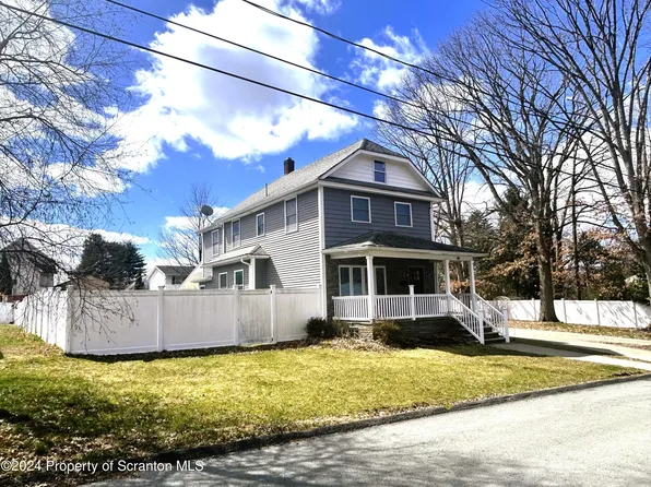 816 Dudley St, Throop, PA 18512