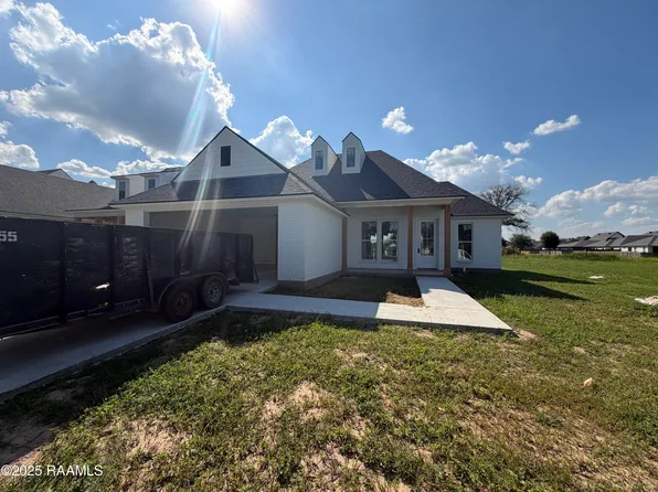 108 Fountain Meadow Dr, Broussard, LA 70518