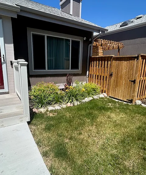 3804 S Genoa Cir #D — Photo 8