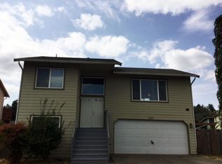 225 3rd Ave NW, Pacific, WA 98047