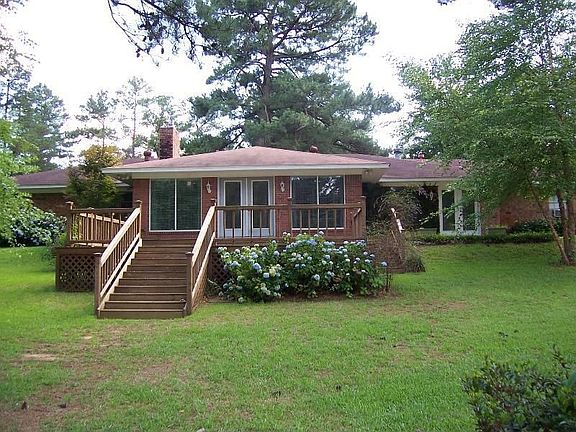 4th image of 602 Hillcrest Dr