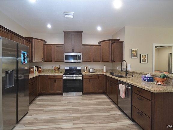 4th image of 5764 S Club House Drive