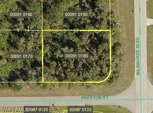 272 Milwaukee Blvd, Lehigh Acres, FL 33974
