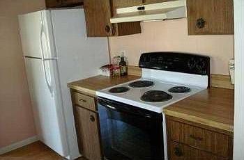 2nd image of 1208 Belmore Ter