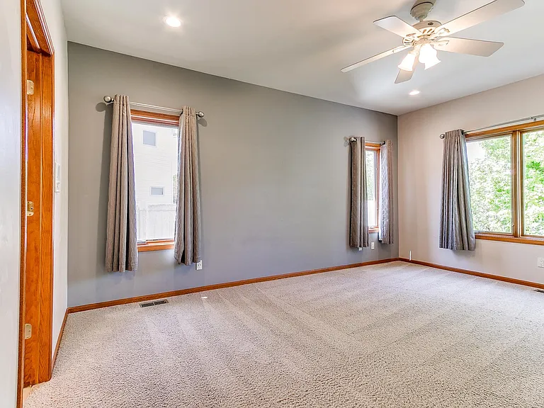 3120 Roxboro Dr — Photo 11