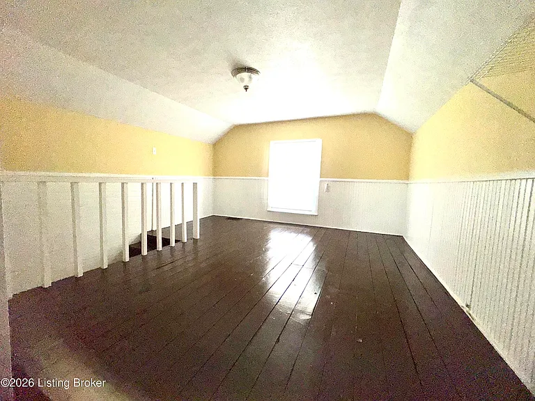 751 Van Buren Rd — Photo 9