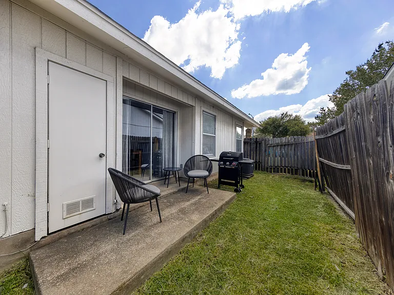 12207 Dundee Dr #A — Photo 20
