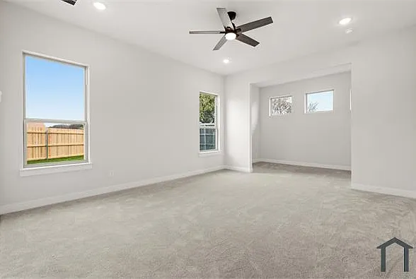 1832 Noble Ct — Photo 14