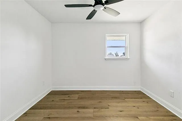 144 Yvonne Dr — Photo 10
