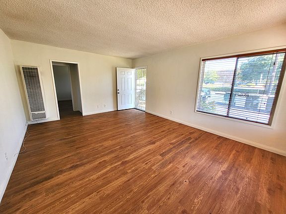 4th image of 18525 Corby Ave