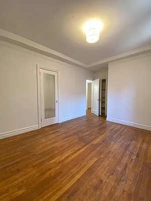 Rented by Peter R. Hungerford, LREB | media 11