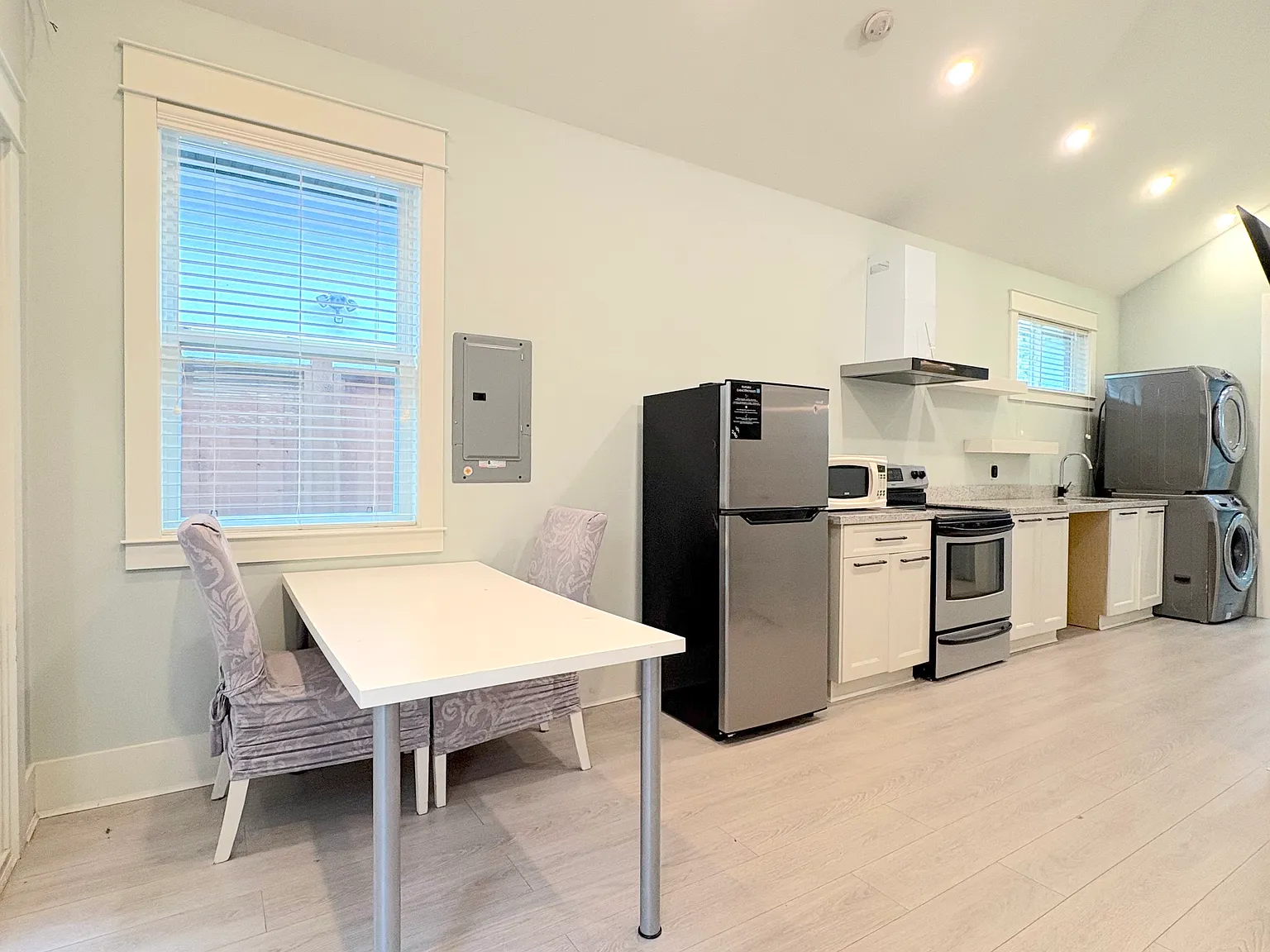 1 bed, 600 sqft, $1,799 — Photo 3