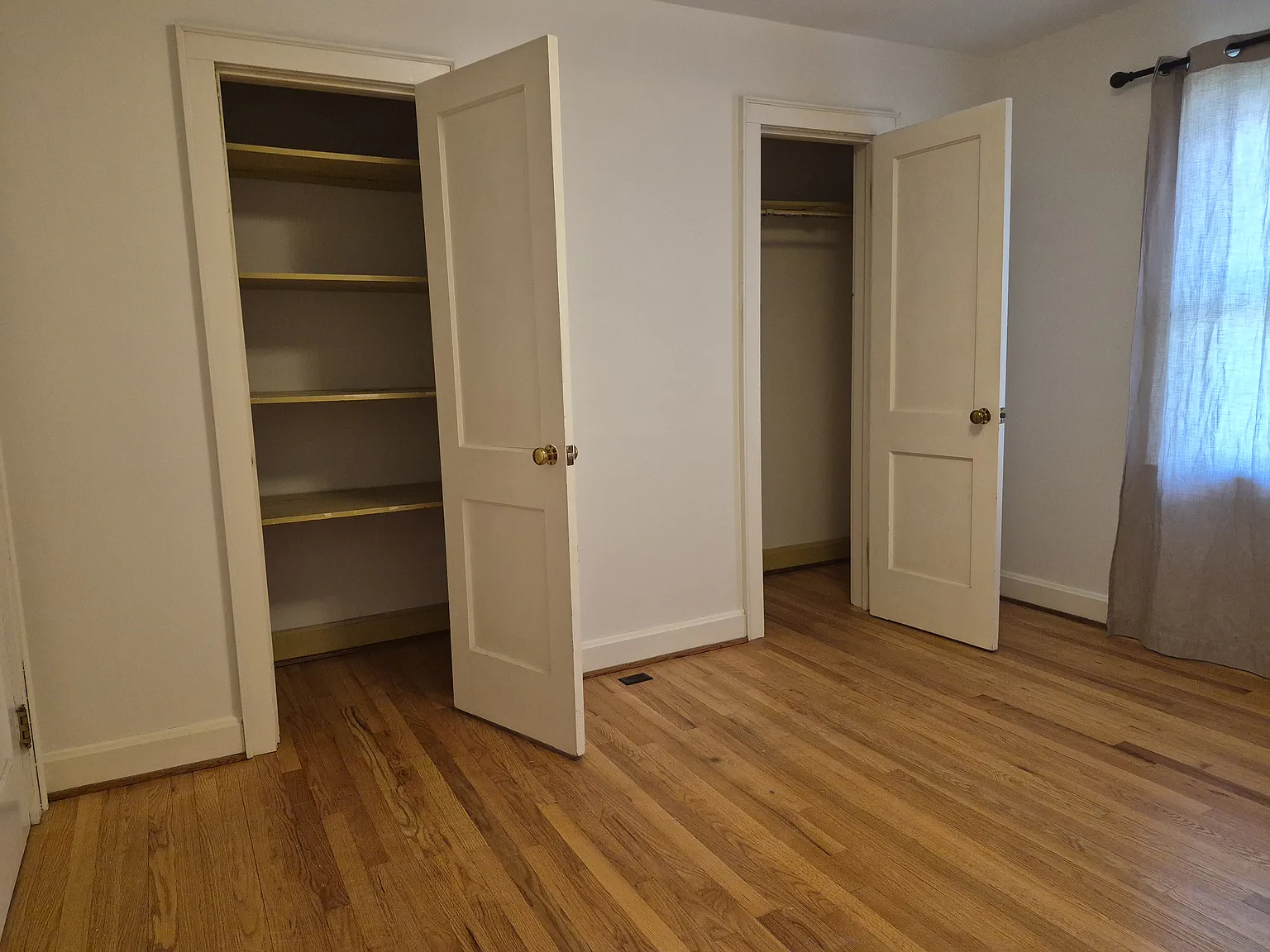 3 bed, 1200 sqft, $1,700 — Photo 4