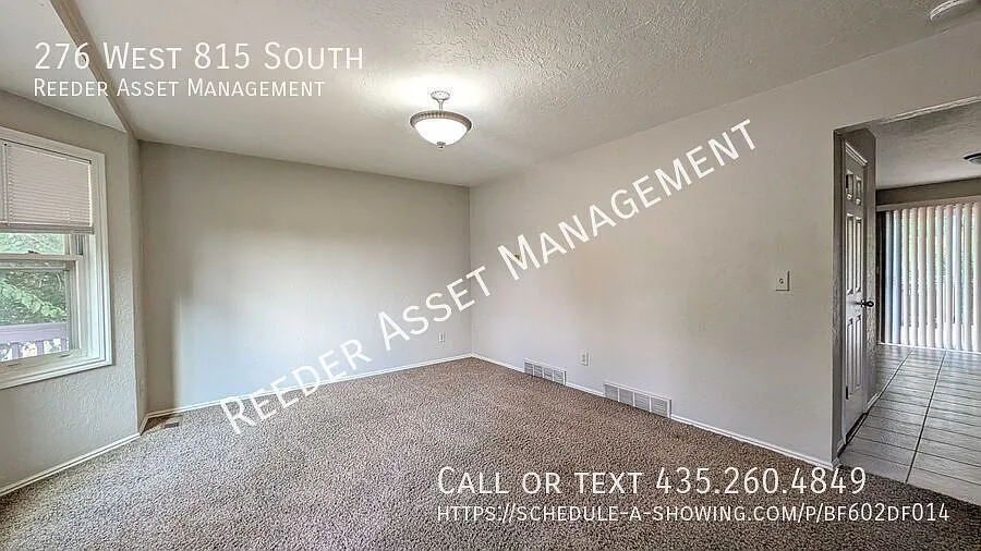 Move in Now, Pay Rent later! 4 Bedroom 2 Bathrooms Home in Logan — Photo 4