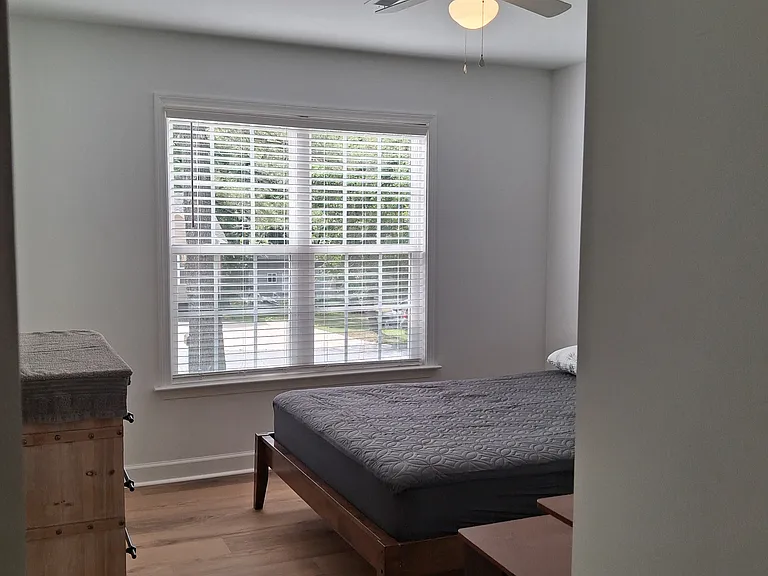 103 Stone St — Photo 11