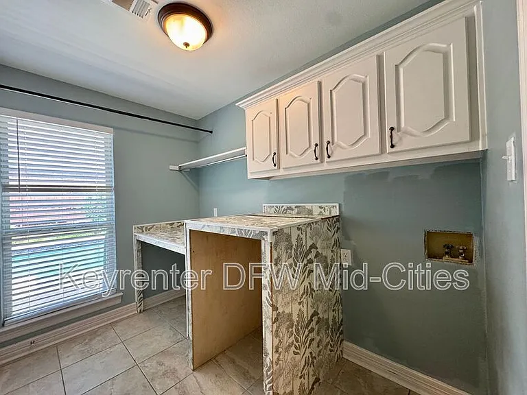 2417 Creekside Cir S — Photo 17