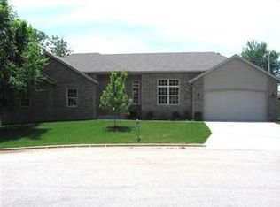 3116 E Jewell St, Springfield, MO 65804