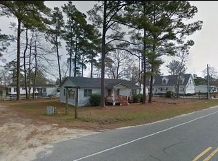 1511 Pine Cv, Elizabethtown, NC 28337