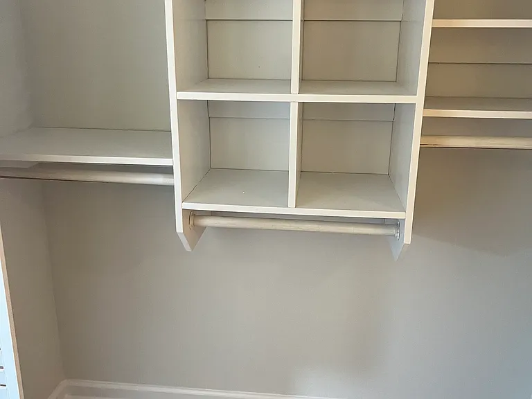 156 Hillsboro Pl — Photo 6