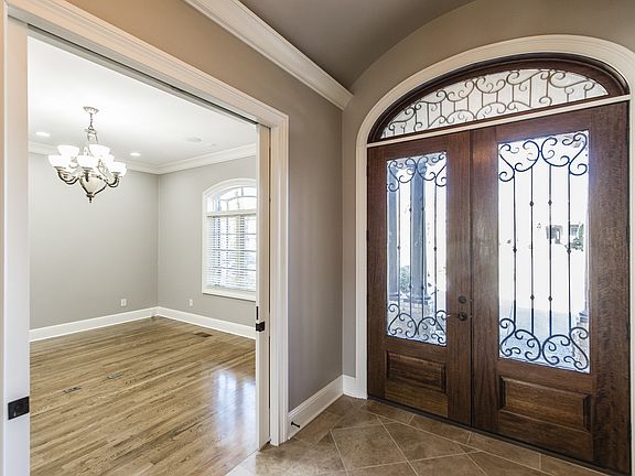 3rd image of 1234 Potter Ln