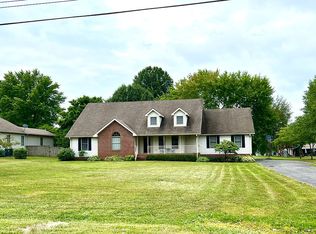 107 Academy Dr, Hopkinsville, KY 42240