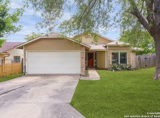 8515 Maple Ridge Dr, San Antonio, TX 78239