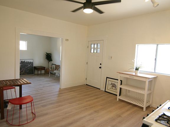 3rd image of 945 Orme Ave