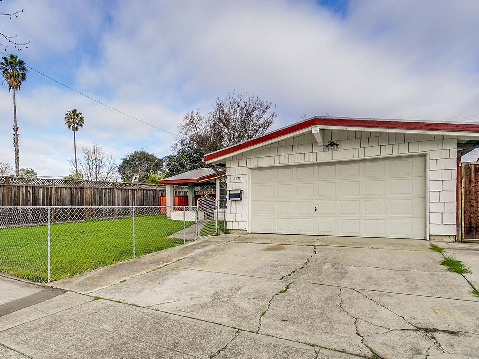 1st image of 1177 Sandia Ave
