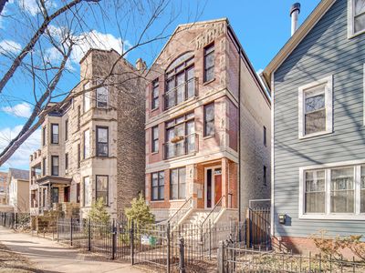 3220 N Seminary Ave #2, Chicago, IL, 60657