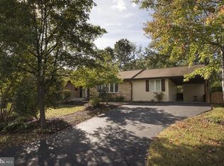 12910 Forest View Dr, Beltsville, MD 20705