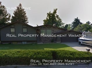8118 S Viscounti Dr, Sandy, UT 84093